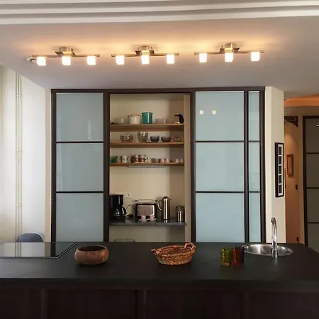 Spacious Flat With Ac & 33m² Terrace In