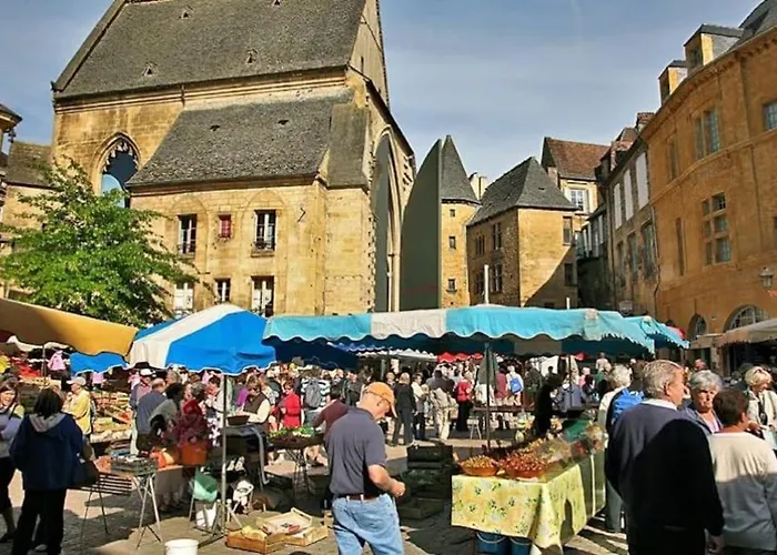 Appartement Spacious Flat With Ac & 33m² Terrace In