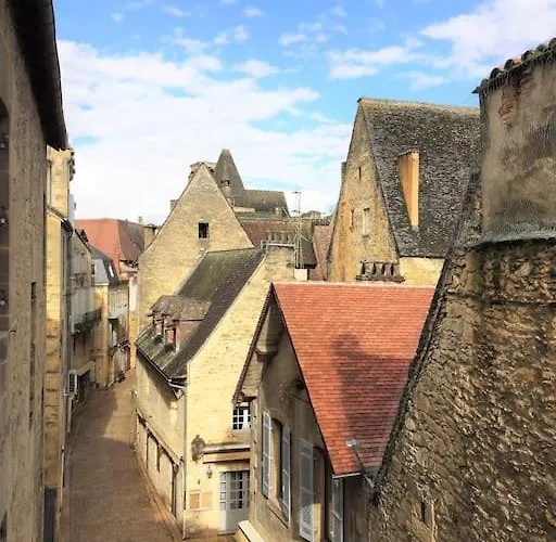 Spacious Flat With Ac & 33m² Terrace In Appartement *