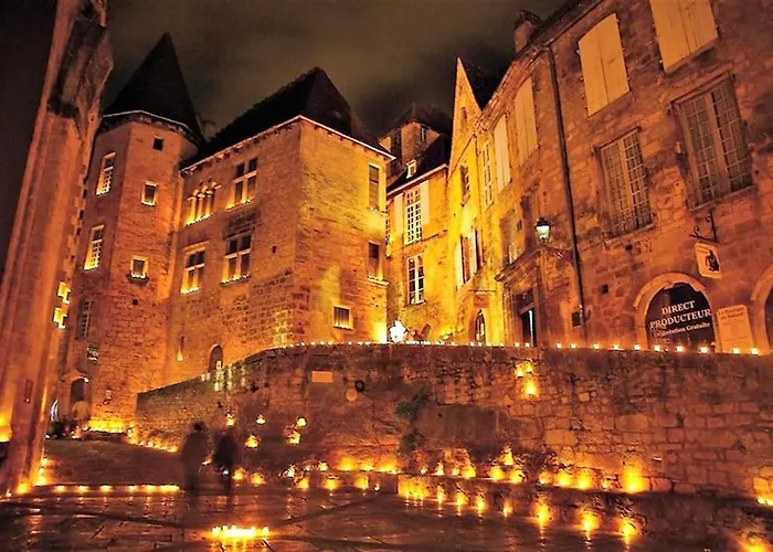 Spacious Flat With Ac & 33m² Terrace In Appartement